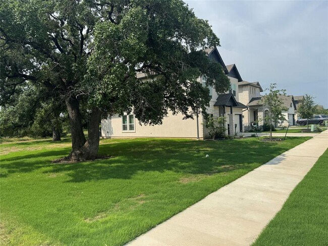 Building Photo - 625 Treaty Oak Dr