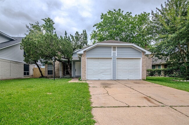 Building Photo - 1710 Blindlake Dr