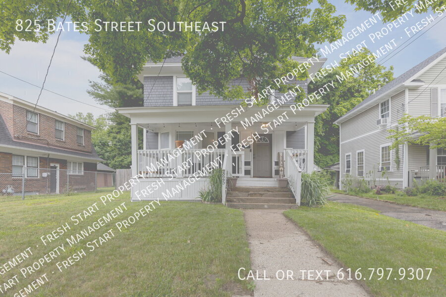 Primary Photo - 825 Bates St SE
