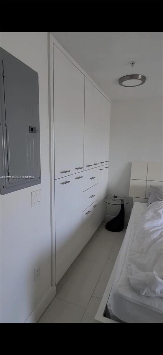 Foto del edificio - 185 SW 7th St
