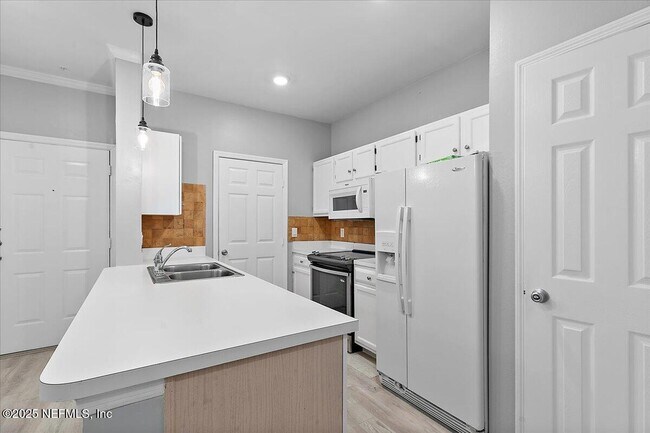 Foto del edificio - 160 Veracruz Dr