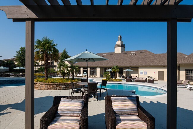 Foto del edificio - Landmark Apartments- AL