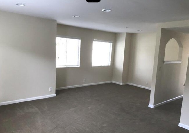 Foto del edificio - 282 Green Moor Pl