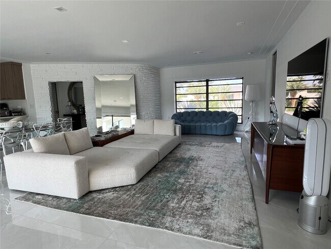 Foto del edificio - 2062 NE 121st Rd