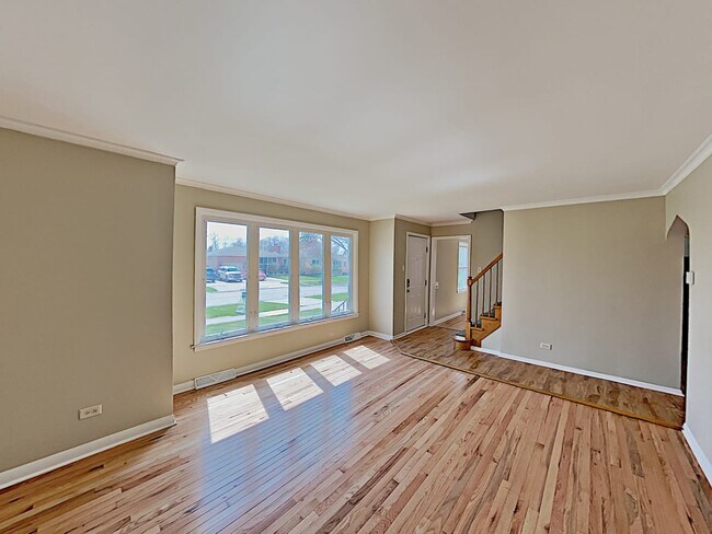 Foto del edificio - 4834 W 98th Pl