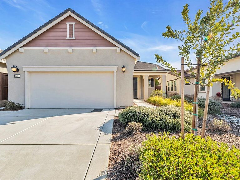 8015 Catalonia Ln, El Dorado Hills, CA 95762 House Rental in El