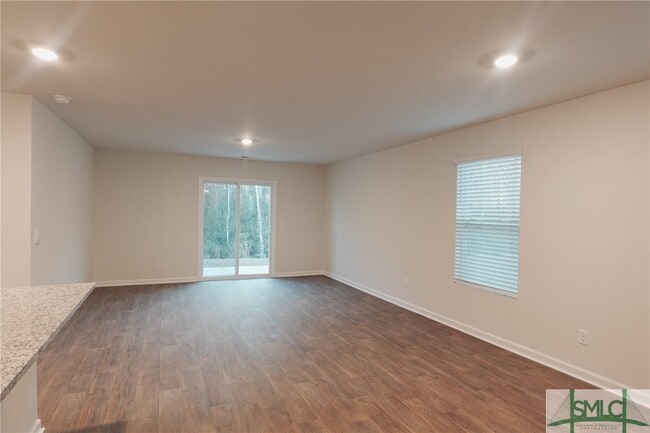 Building Photo - 393 Coconut Dr