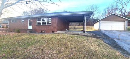 Building Photo - 327 E Main Blvd