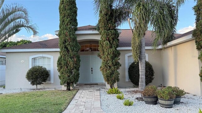 Foto del edificio - 175 Cloverdale Rd