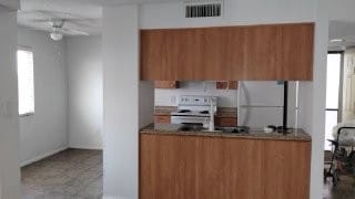 Building Photo - 15551 Sunland Gin Rd