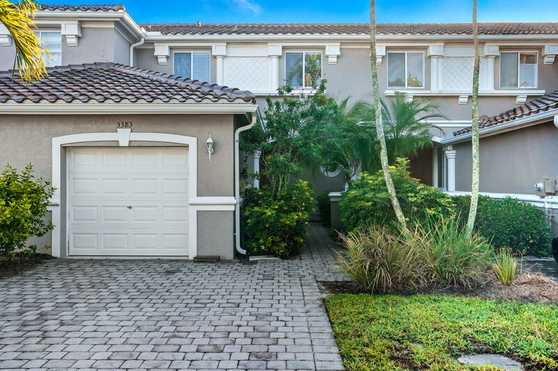 Foto principal - 3383 Antica St