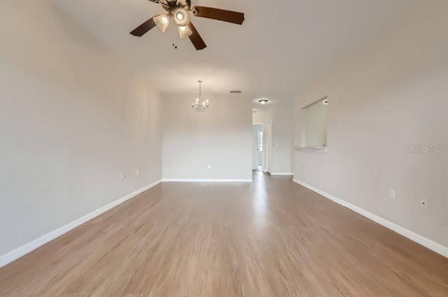Building Photo - 6011 Portsdale Pl