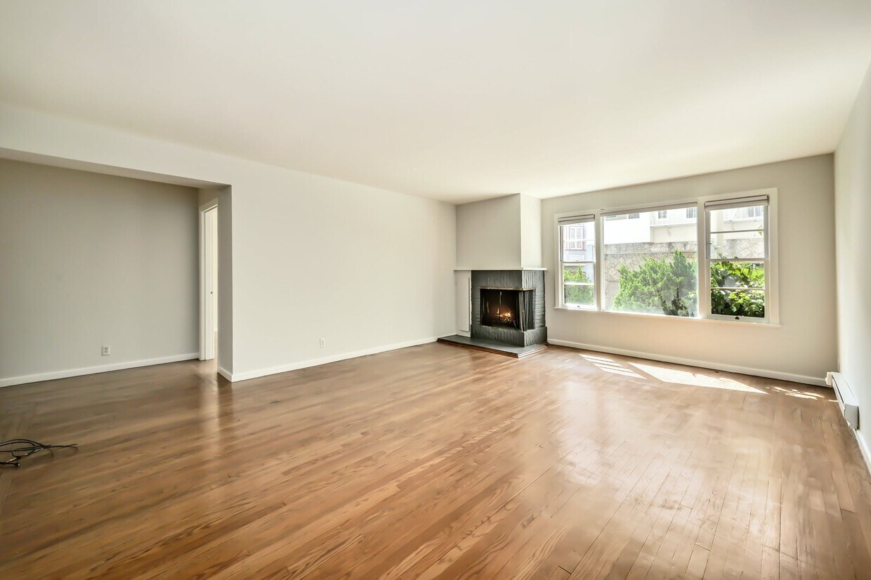 Primary Photo - 1230 Clay St