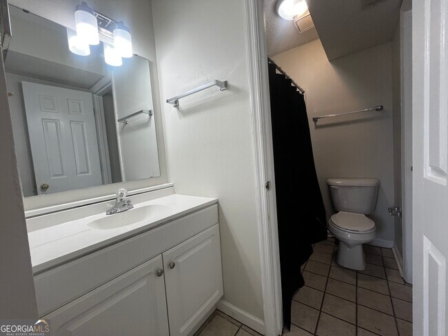 Foto del edificio - 2165 S Milledge Ave