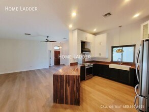 Building Photo - 2514 N 62nd St