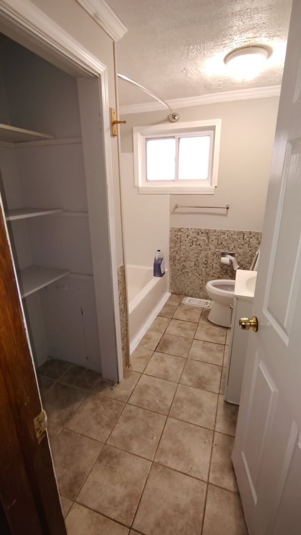 Foto del edificio - 3BDRM HOUSE FOR RENT