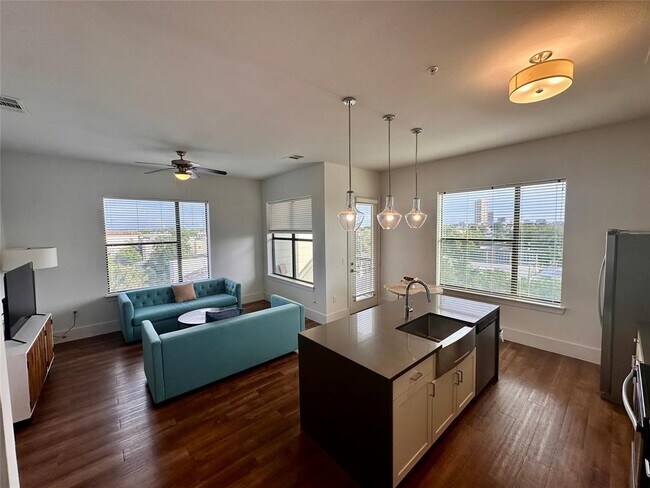 Foto del edificio - 1508 Blodgett St
