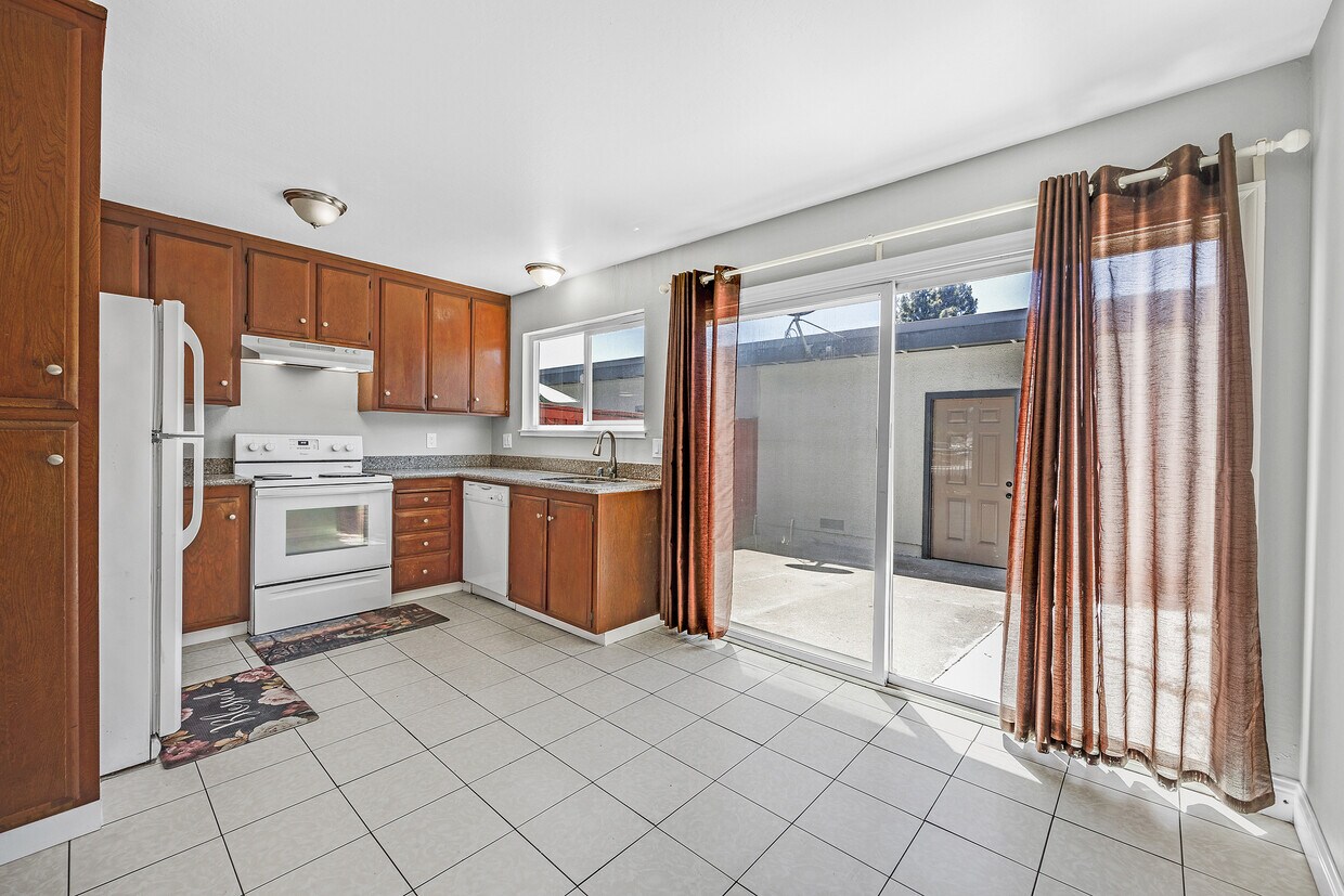 Primary Photo - 4606 Granada Way
