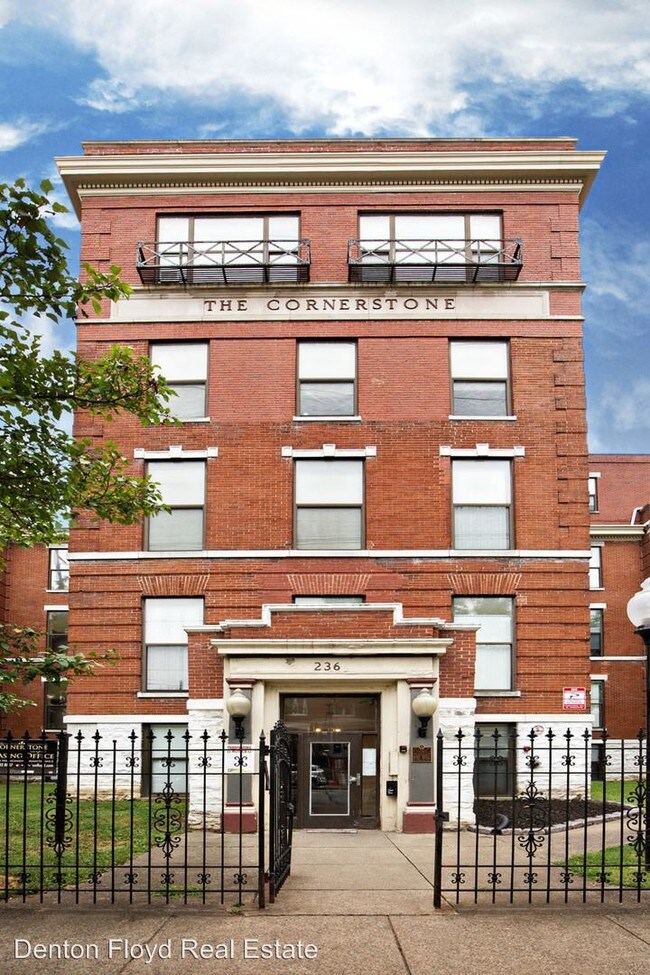 Building Photo - 228 E Kentucky St