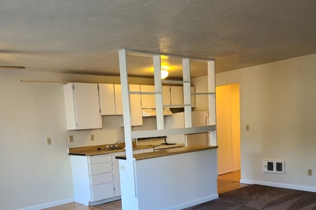Foto del edificio - 1281 Royvonne Ave SE