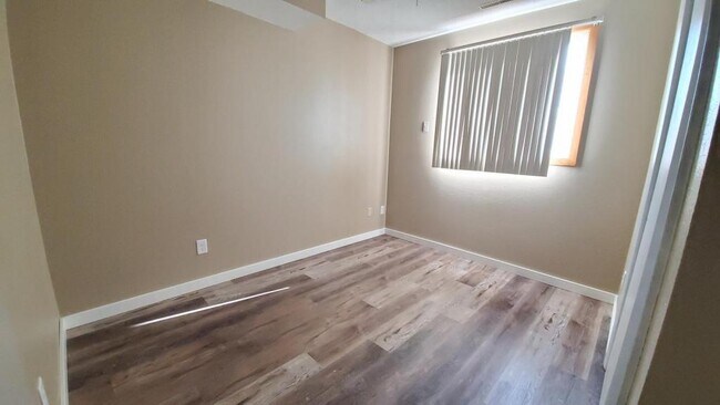 Building Photo - N6094 Cnty Rd SN #1, Onalaska, WI 54650