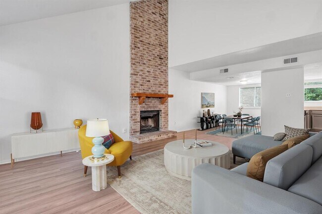 Foto del edificio - 9611 Meadowheath Dr