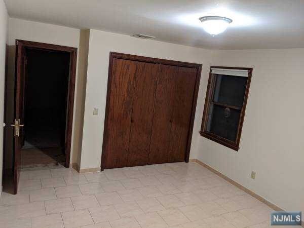 Building Photo - 4 Dyer Pl