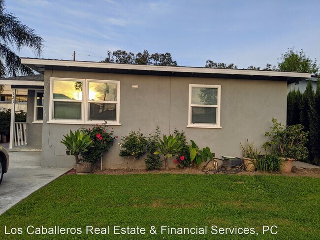 Foto del edificio - 3 br, 2 bath House - 123 S. Lime St.