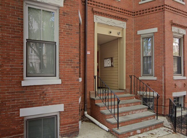 Building Photo - 8 Wigglesworth St