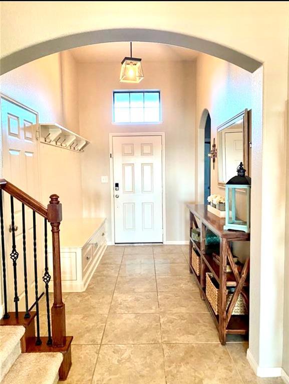 Foto del edificio - 5531 Drumlin Field Way