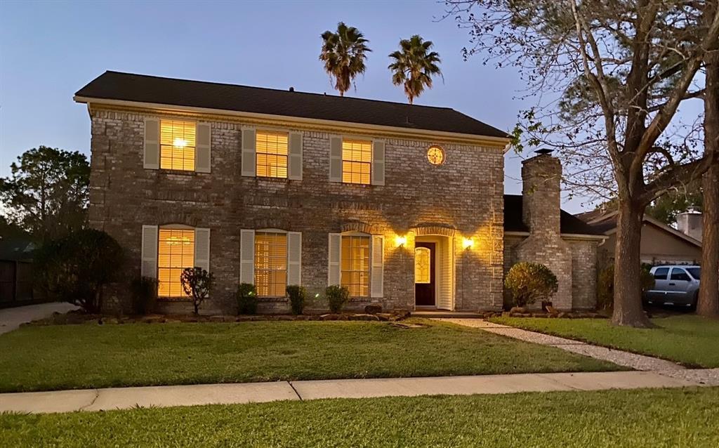 Primary Photo - 16423 Havenpark Dr