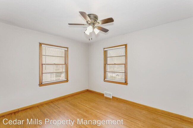 Building Photo - 2 br, 2 bath House - 456 N Mt. Carmel