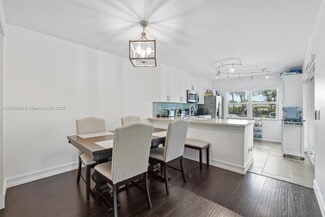 Building Photo - 6703 Dryden Ct