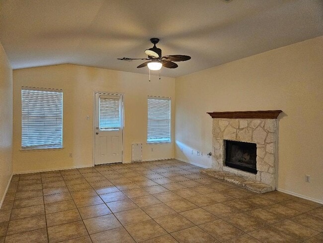 Building Photo - 17833 Floribundas Ln