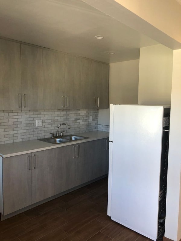 Foto del edificio - 11730 S Vermont Ave