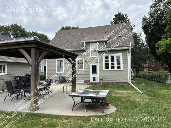 Building Photo - 3848 Dudley St