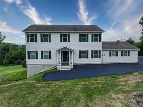 Building Photo - 10 Ashlyn Dr