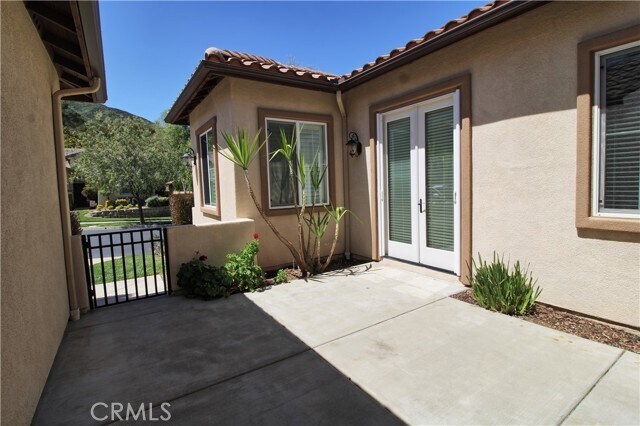 Building Photo - 24254 Fawnskin Dr