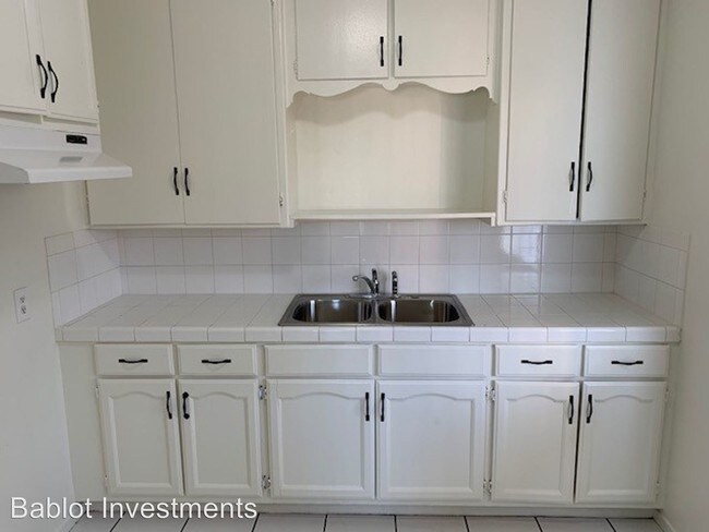 Foto del edificio - 115-115 1/2 N 20th St