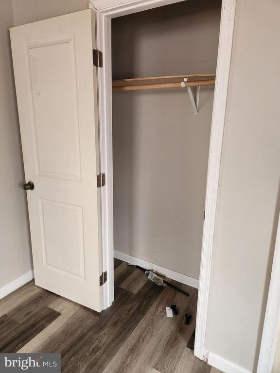 Foto del edificio - 9349 Valley Rd