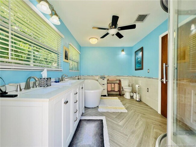 Foto del edificio - 632 W Weatherbee Rd