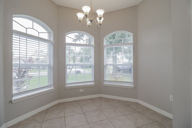 Foto del edificio - 4244 Waterside Pointe Cir