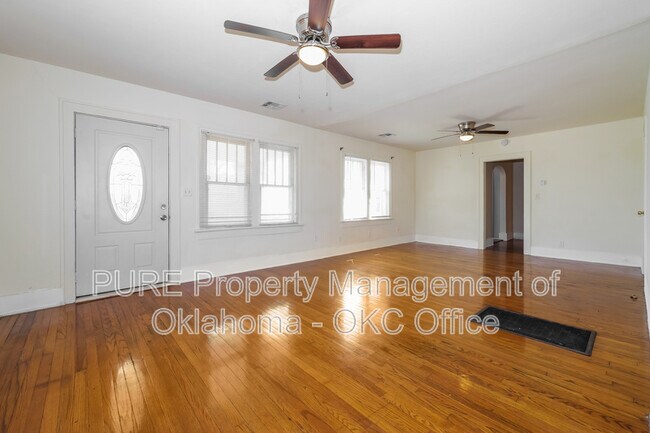 Foto del edificio - 2236 NW 22nd St