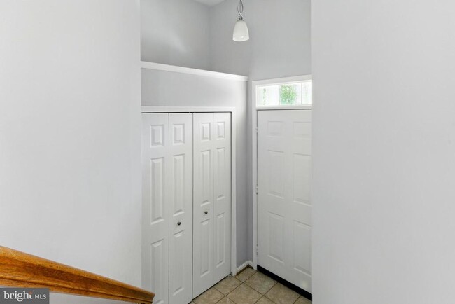 Building Photo - 12219 Fletchertown Rd