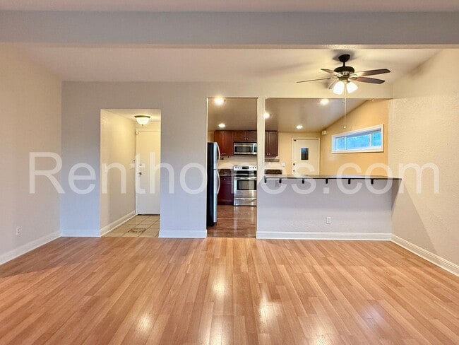 Building Photo - 2518 Melbourne Dr