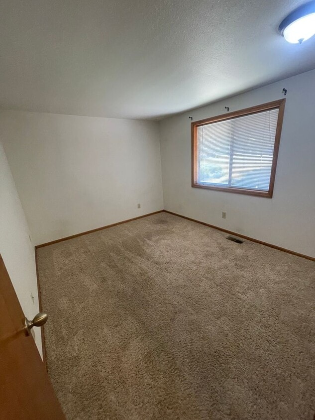Primary Photo - 3 Bedroom Home on Large Corner Lot!