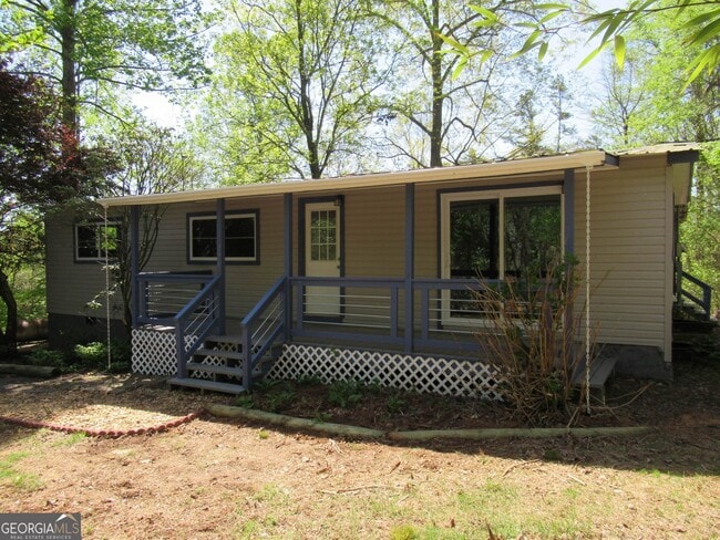 Building Photo - 229 Fox Mountain Rd