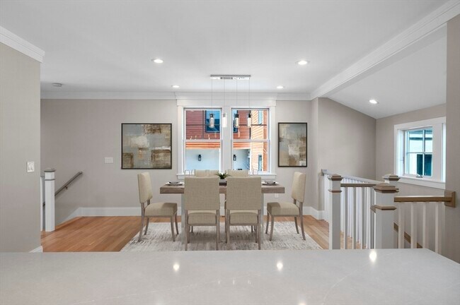 Foto del edificio - 799 Heath St