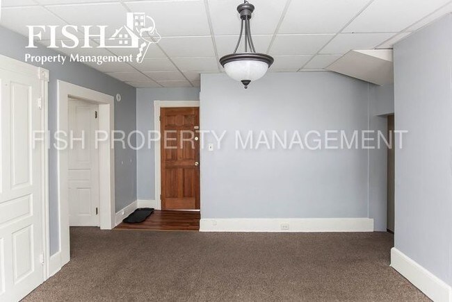 Building Photo - 200 E Bald Eagle St