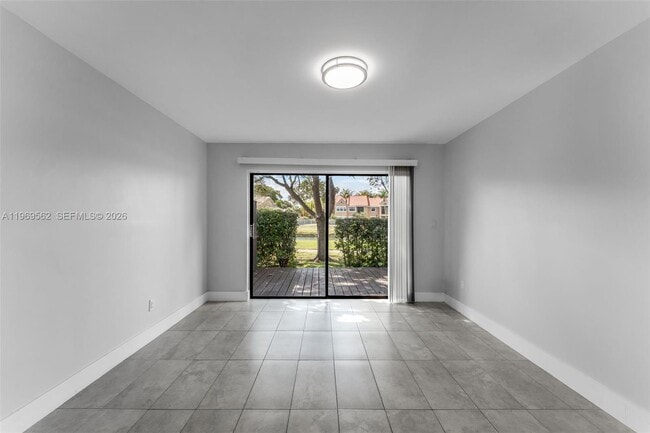 Foto del edificio - 10450 SW 154th Ct